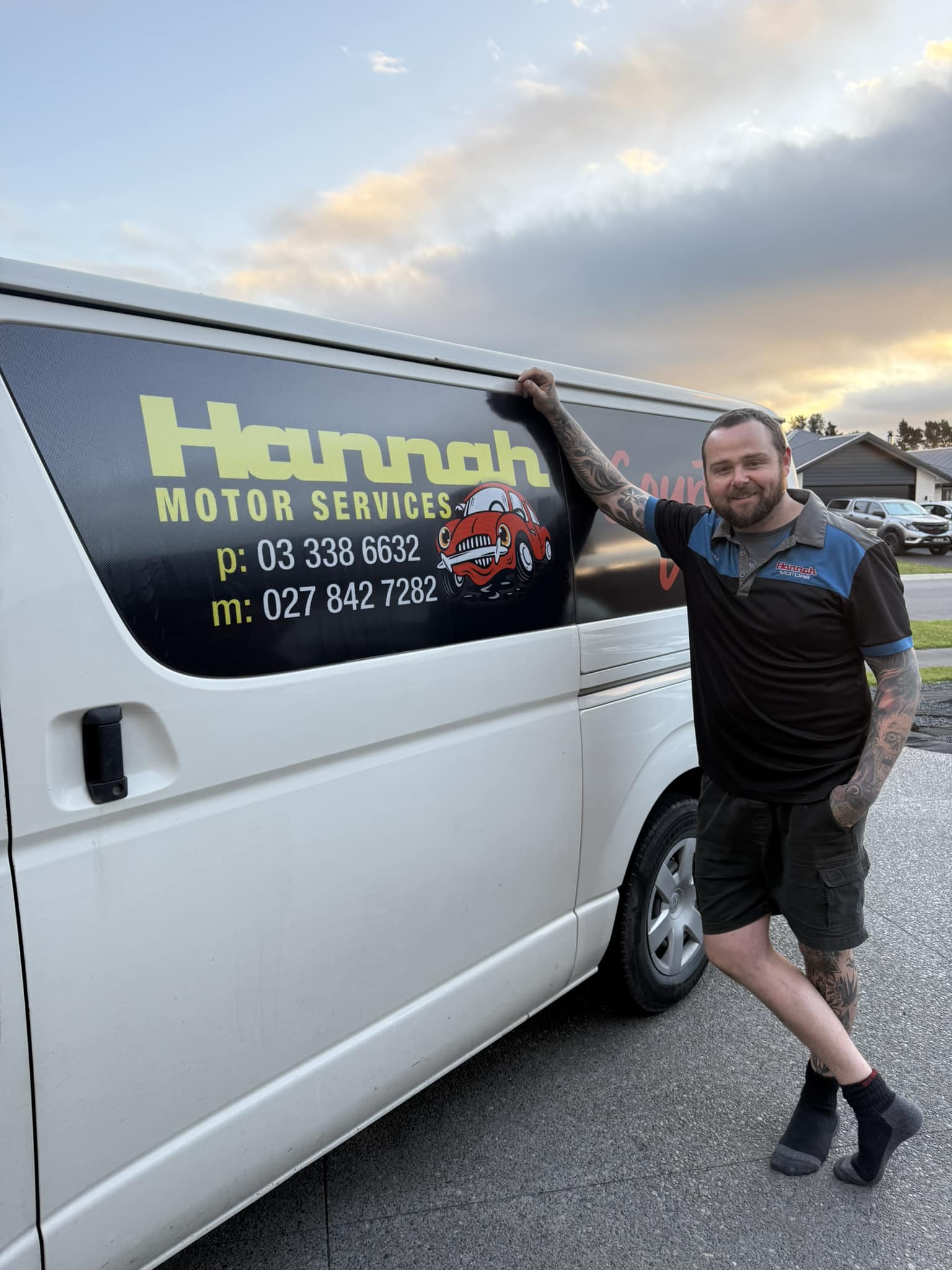 Hannah Motor Services van and mechanic